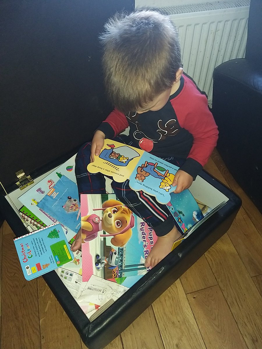 #beanxnursery
Conall loving the books this morning