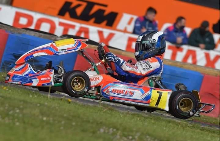 TheHardCompound's tweet photo. #BackedDriver update - @HCrowtherRacing
First visit to @MansellRaceway, podiums, bouncebacks, a stellar drive through the field @ClayKarting and more.
More on our Instagram & Facebook - and his!
Great work Harrison!
#karting #StartThemYoung #btcc #F1 https://t.co/oY7BRszzWd