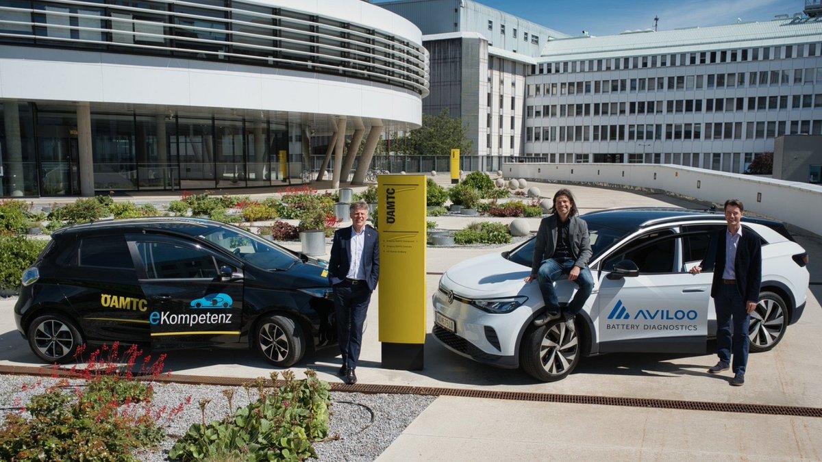 OEAMTC's tweet photo. Wir starten österreichweit mit Batteriediagnose für E-Autos: https://t.co/mLdCIb4nra #ÖAMTC #Aviloo #eMobilität #Innovation 

Fotocredit: @AVILOO_BATTERY https://t.co/aNzYiERsys