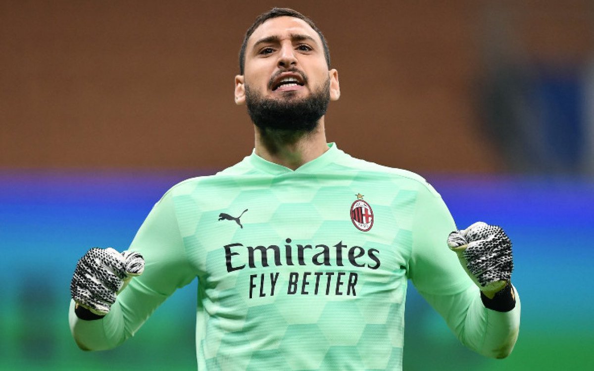 barcacentre's tweet photo. Barcelona are in pole position to sign Donnarumma. [di marzio] https://t.co/tbq8F6crBE