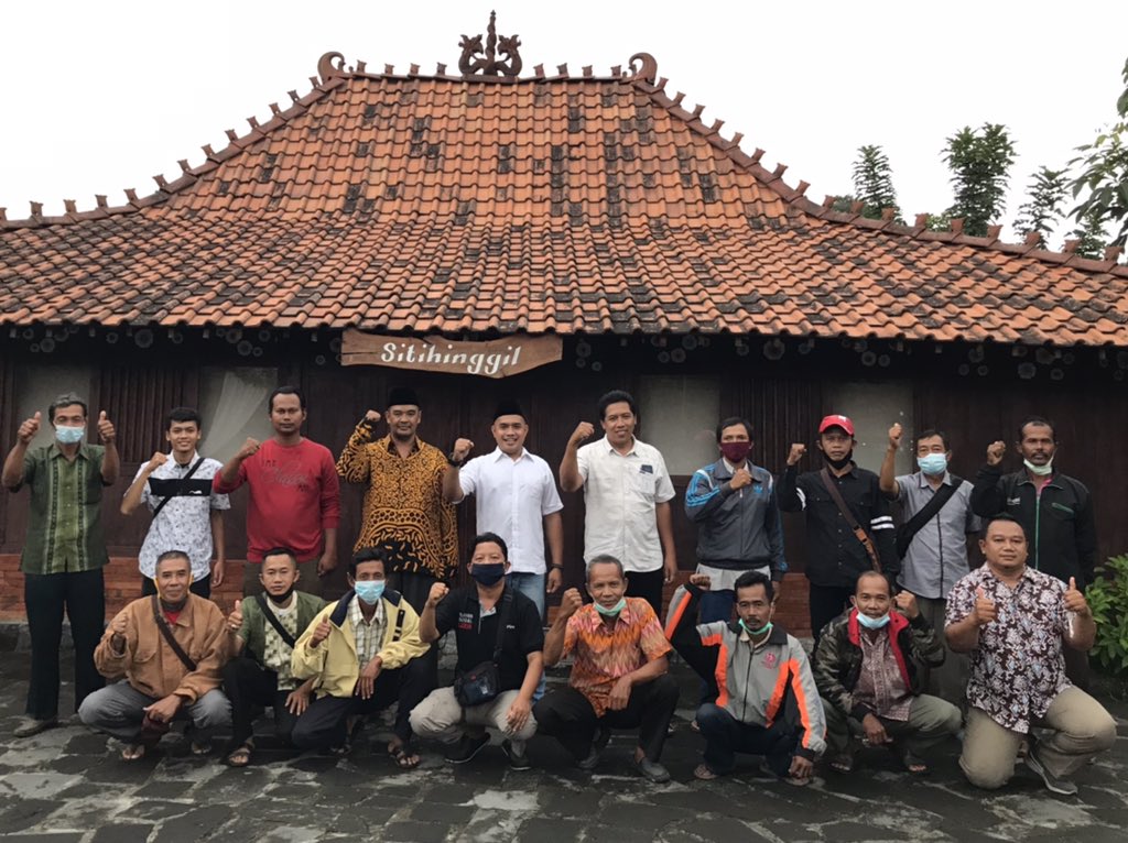 mohammad_rosul's tweet photo. PERTEMUAN PERDANA  PENGENALAN DAN PEMBENTUKAN GERBANG TANI KABUPATEN SLEMAN..@dpngerbangtani @idhamarsyadNow @billy4riez @SlemanPkb https://t.co/goWwFGahDh