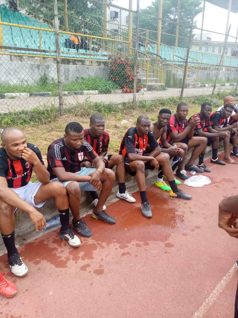 E2jPQg3XEAQGwoZ?format=jpg&name=medium