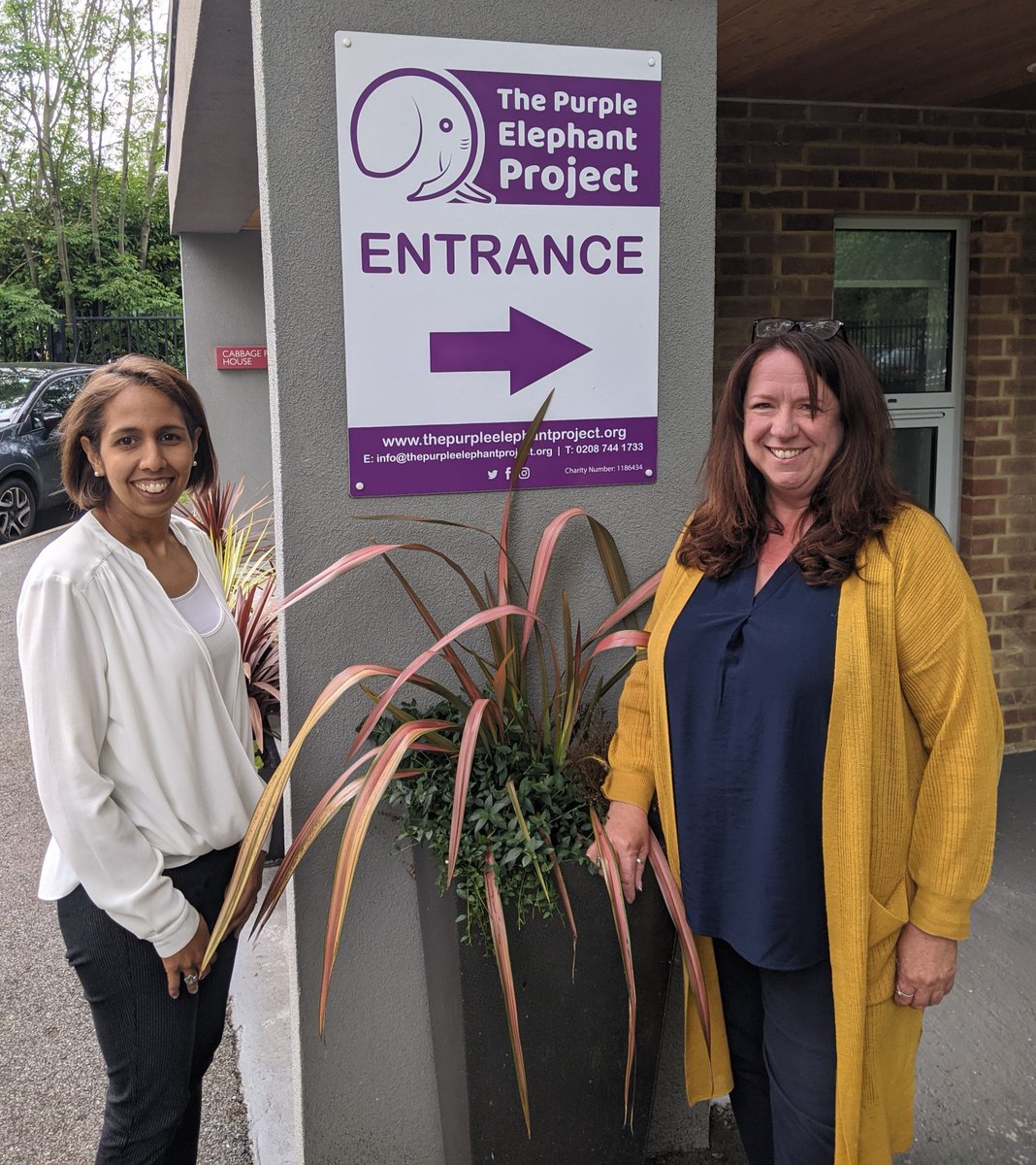 Privilege to meet Jenny Haylock, Founder and CEO of The Purple Elephant Project  @thepurple_ele2 which provides play therapy and art therapy to children and supports families in need. Such huge demand for these services since Covid, I will support Jenny however I can. https://t.co/5n4UiHyRki