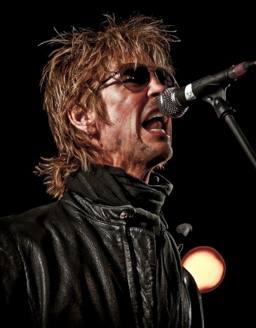 DuffMckaganArg's tweet photo. @DuffMcKagan #Loaded live Holiday Hangover Ball, @ShowboxPresents, Seattle, USA 🇺🇸. 12/122/08.
Chuck Tuck 📸
#DuffMcKagan #MikeSquires #JeffRouse #Geoffreading #WastedHeart #Showbox #Seattle #Music #Rock https://t.co/d43QGGRtAc