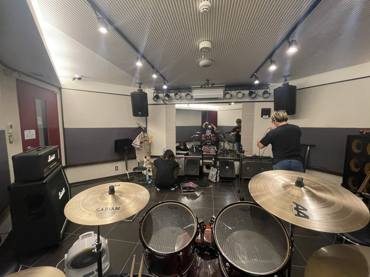 今日はExAxKでスタジオ🥁