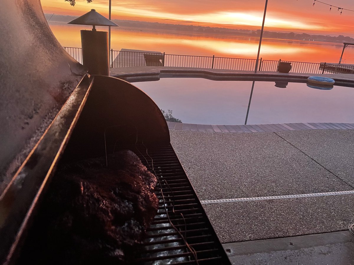 ⁦⁩Don’t know what is prettier...⁦Lake Granbury sunrise or ⁦<a href="/MeatChurch/">Meat Church ™</a>⁩ Holy Cow brisket ⁦<a href="/VisitGranbury/">Visit Granbury</a>⁩ ⁦<a href="/cityofgranbury/">Granbury, Texas</a>⁩