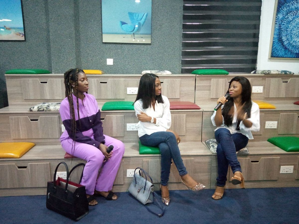 trefordafrica's tweet photo. Join us live on YouTube https://t.co/tWkKjPMKY8

#SaturdayVibes #womenintech #techinheels #digitalskills #techskills #futureofwork https://t.co/OLKDrVkyLl