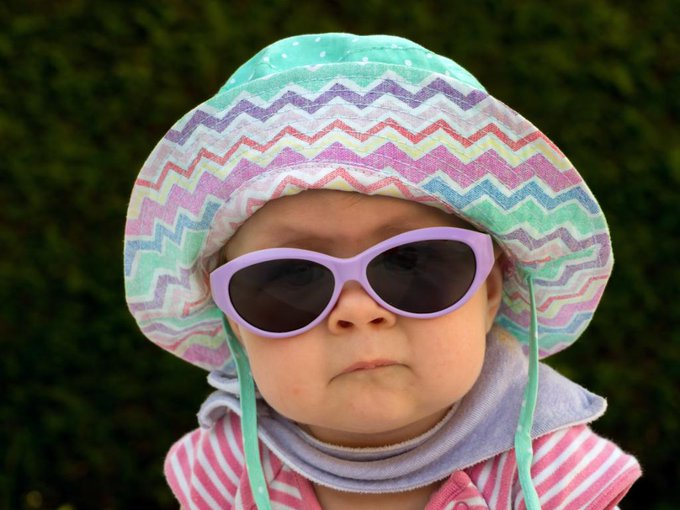 SilverlineJewel's tweet photo. Did you know you should avoid using sunscreen on children younger than age 6 months? Instead, try to limit sun exposure. Learn more sun protection tips here: https://t.co/3oPW31d6V6 #SkinCancerPreventionMonth #FridayReads https://t.co/V8gISMyyKi