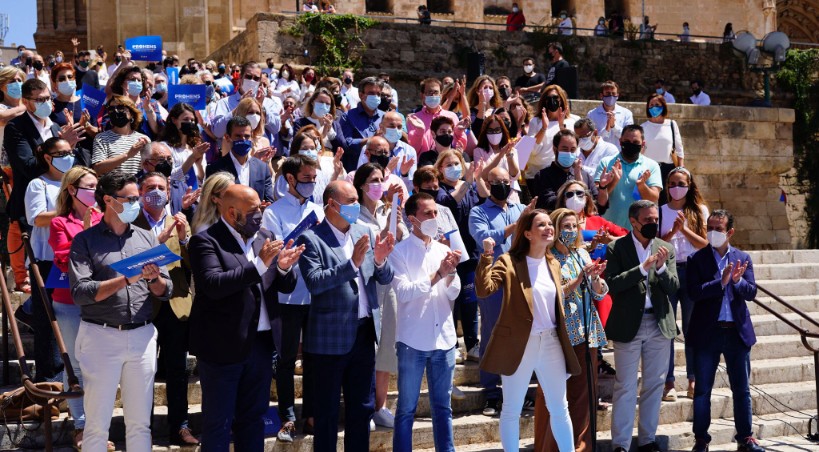 DavidDiezH's tweet photo. La fuerza del @ppbalears está en sus afiliados y hoy se ha demostrado en la presentación de la candidatura de @MargaProhens 
#ProhensPresidenta https://t.co/JD8oDsjiA3