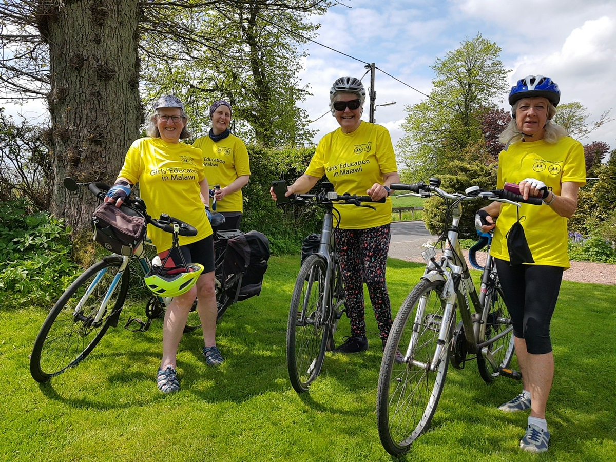 MamieMartinFund's tweet photo. Happy days. #bike2malawi #Kinbuck @LikhubulaLink https://t.co/Pt3M76KYaE