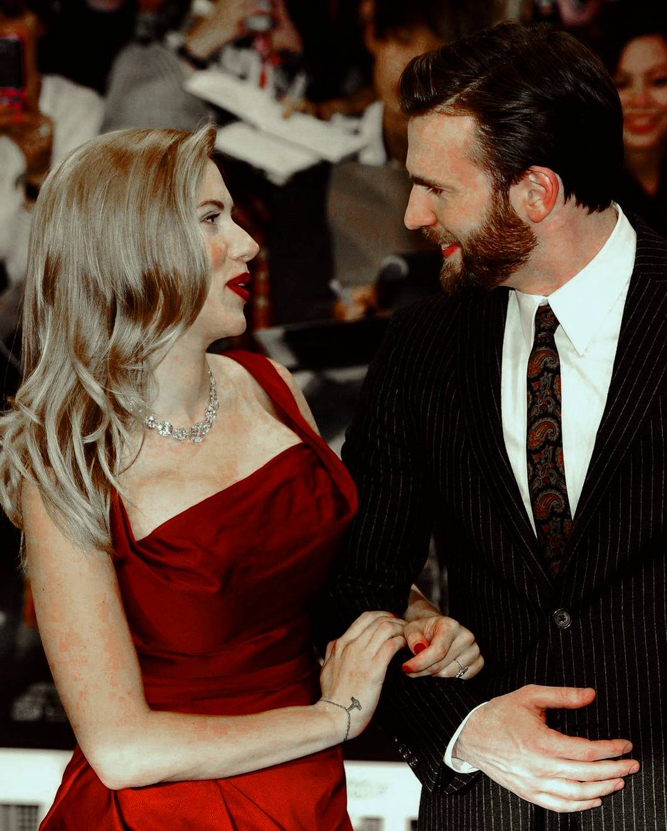 INTLOCRP's tweet photo. DEAR friends.

From Mr. &amp; Mrs. T here.
We’re looking for some new friends to mingle with.  

For starters, maybe tell us a little bit about yourself. ️️ ️️  https://t.co/E95ewmCYgH