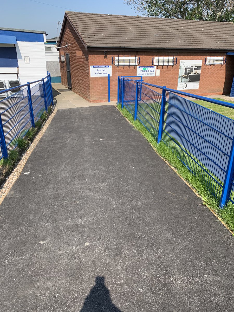 Nice sunny 😎 day at the uts stadium