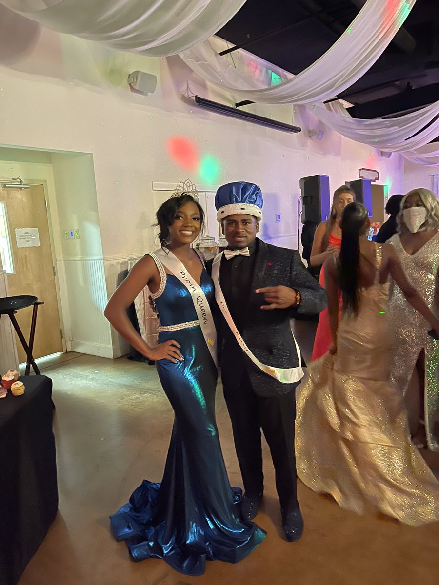 tamikaharley's tweet photo. You can add PROM King &amp; Queen to their year!  Congratulations @Sjbanz1 &amp; @NiaHarley #prom2021 https://t.co/BPWuNWGEjx