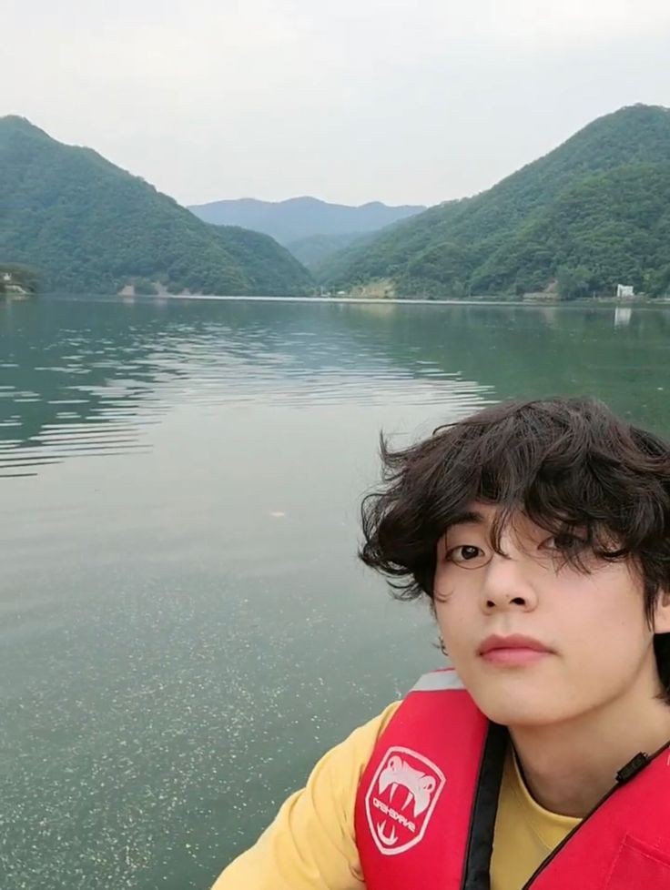 ggukluz's tweet photo. In the soop taehyung - a short thread :< https://t.co/vpq58kyl2u