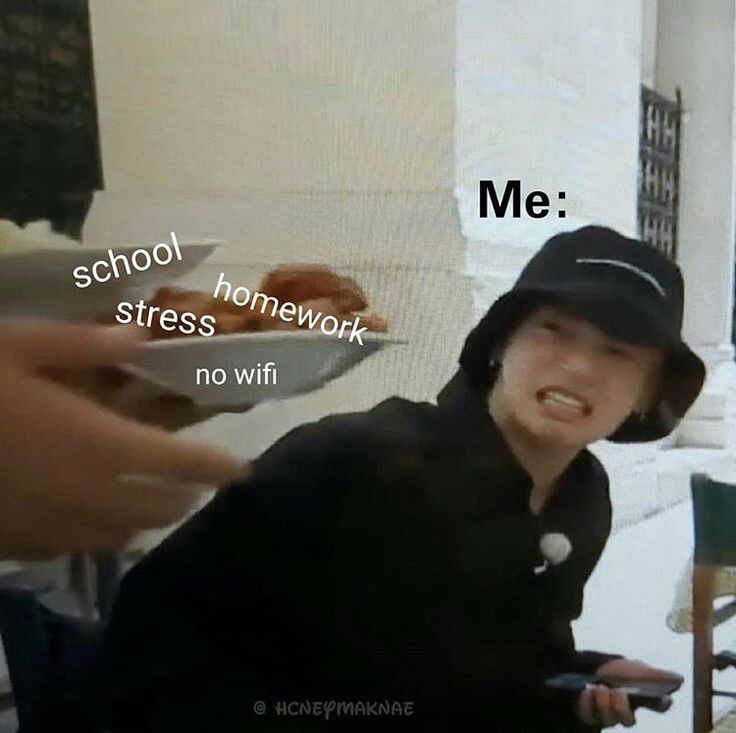 aimkth_'s tweet photo. I SUPPOSED TO DO MY MODULES NOW!!! BUT THE GOOD DAMN WIFI ISN'T WORKING!????? WHAT THE HELL ON EARTH!!??? AND THE DEADLINE IS TOMORROW!?!!!????? SKHCKSJSKDJXNKZJXBLAKZBK*/:%/:/'##**'::%(%%**%%:' https://t.co/gFysOyiKrx