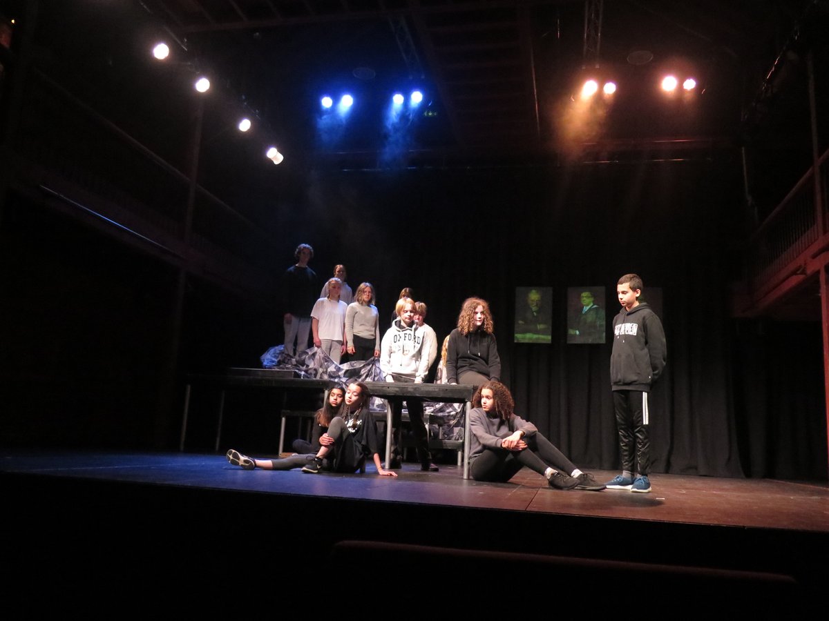 TheNorthWall's tweet photo. Some behind-the-scenes action from day one of @NTConnections weekend - a huge thank you to our young companies from #OX2Collective (@TheSwanSchoolOx & @TeddiesOxford) and @HSO_Drama, and our workshop practitioners for helping us start the festival with a bang! https://t.co/tkY7PCzjk0