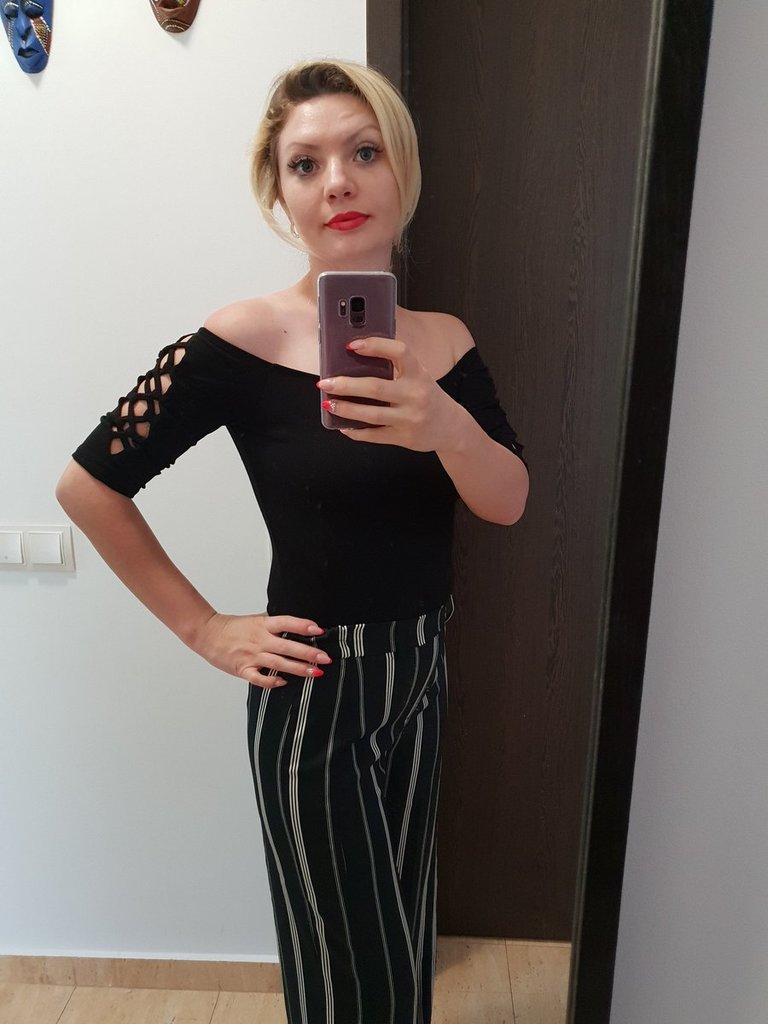 elitegirlslive's tweet photo. Let her beauty catch you  @_pinkrose_Laura ⤵️

▶️https://t.co/Fx8fenX3P9◀️ https://t.co/VXfPiggJR2