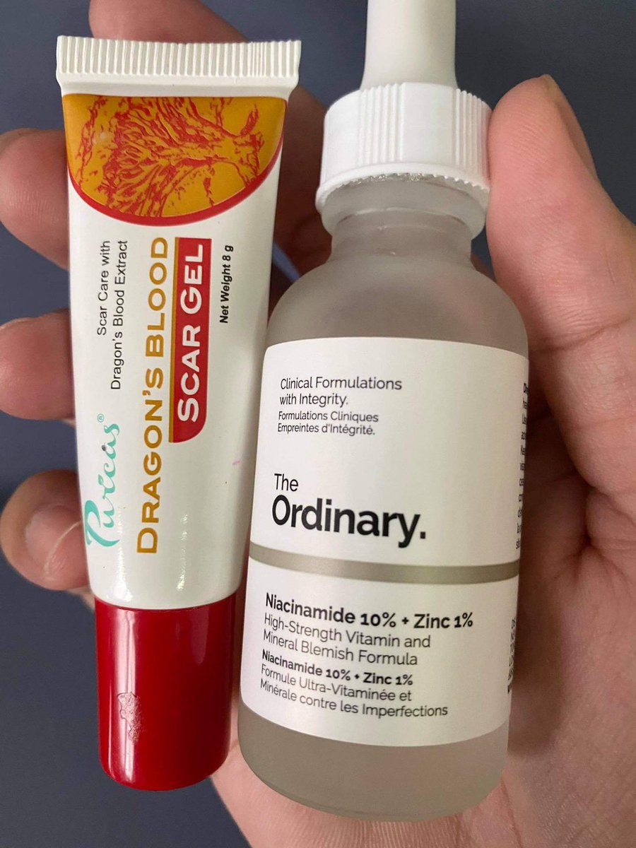 patapin_'s tweet photo. อห ที่ไม่ได้แปลว่าโอโหอะมึง the ordinary อันนี้คือโคตรพ่อโคตรแม่ดีเลยอะ ใช้แบบไม่ได้คาดหวัง เพระาปกติแฟนจะชอบเป็นสิวตามใต้คาง ละก็ตามแก้ม รอยสิวนี่ไม่ต้องพูดถึง เต็มไปหมด บังคับมันใช้ยังไม่ทันหมดขวด สิวแทบจะไม่มีแล้ว รอยสิวคือแทบจะไม่เห็นแล้ว โคตรดี เดี๋ยวจะให้มันลองมาร์กแดงอีก https://t.co/rWry82ZVSG