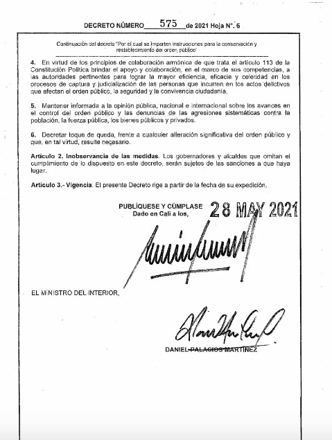 David_Aramendiz's tweet photo. Presidente Iván Duque firma y anuncia Decreto 575 de 2021. (subido al Dapre, a la madrugada).  

Publicando un: “Decreto para restablecer y conservar el orden”, lo que sería un presunto "Estado de conmoción interior" disfrazado. 

RT
#ParoNacional29M
#SosJoeBiden https://t.co/vipOUS7Id4