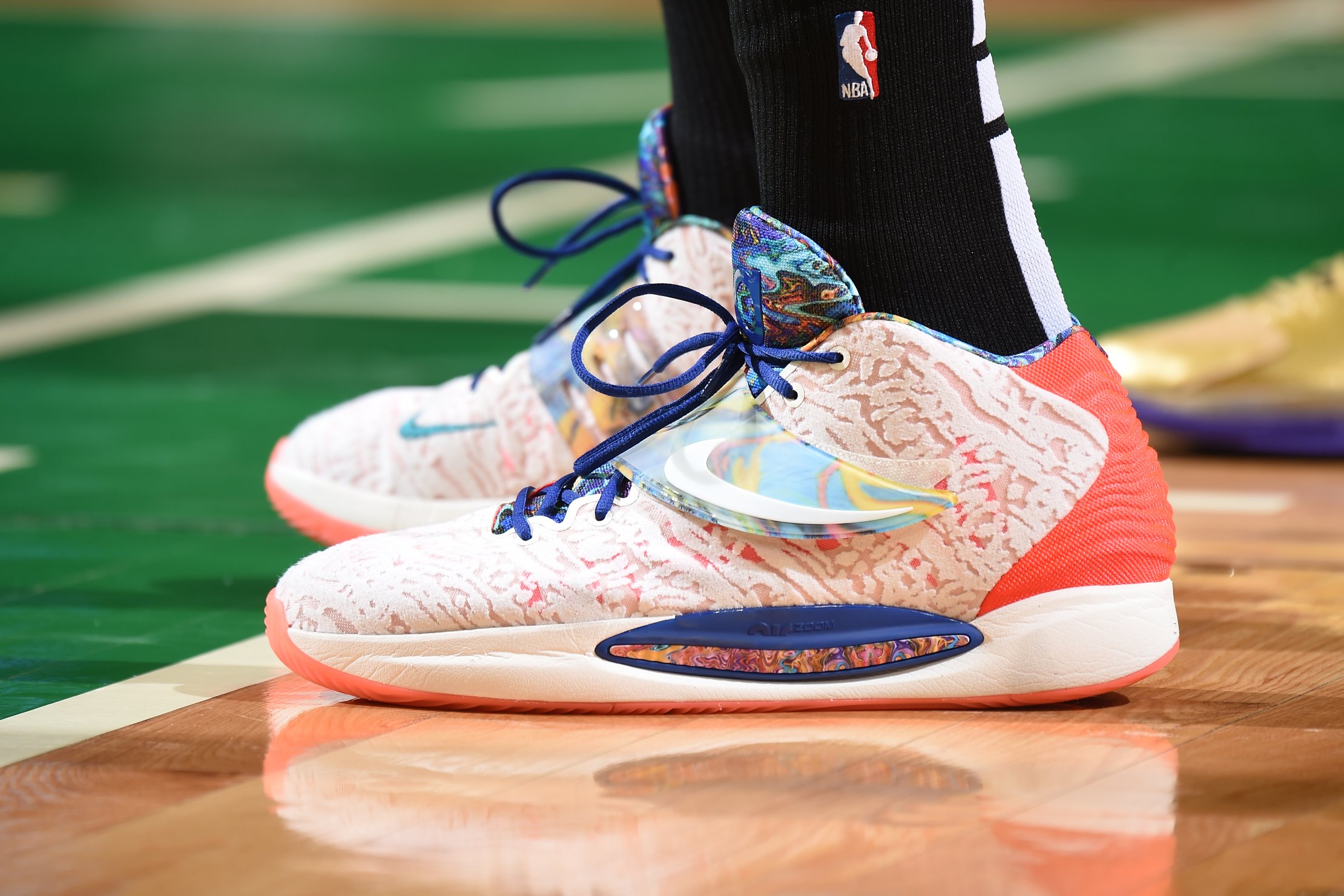 Kyrie 14 2025