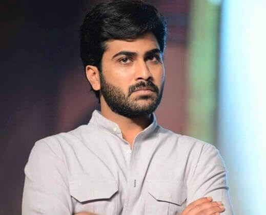Bachelor_Boy_'s tweet photo. Reportedly, #Sharwanand slaps legal notices to Makers of #Sreekaram (14 Reels). 

Sharwa was supposed to get a remuneration of 6 cr of which 4 Cr was paid in advance. After the release, only 50 lakhs were cleared and still 1.5 Cr remains. https://t.co/EgBS38kJbi