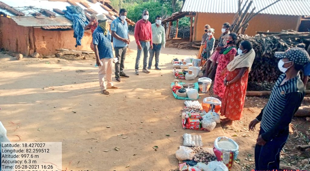dm_malkangiri's tweet photo. In order to help the PVTGs get easy access to essential commodities, the District Adminstration has initiated an unique initiative named 'Grocery On Wheels' for the people of Bonda Ghati,
to distribute basic needs to the Bonda People.

@IPR_Odisha @CMO_Odisha  @stscdev https://t.co/TpZtNjdwuN
