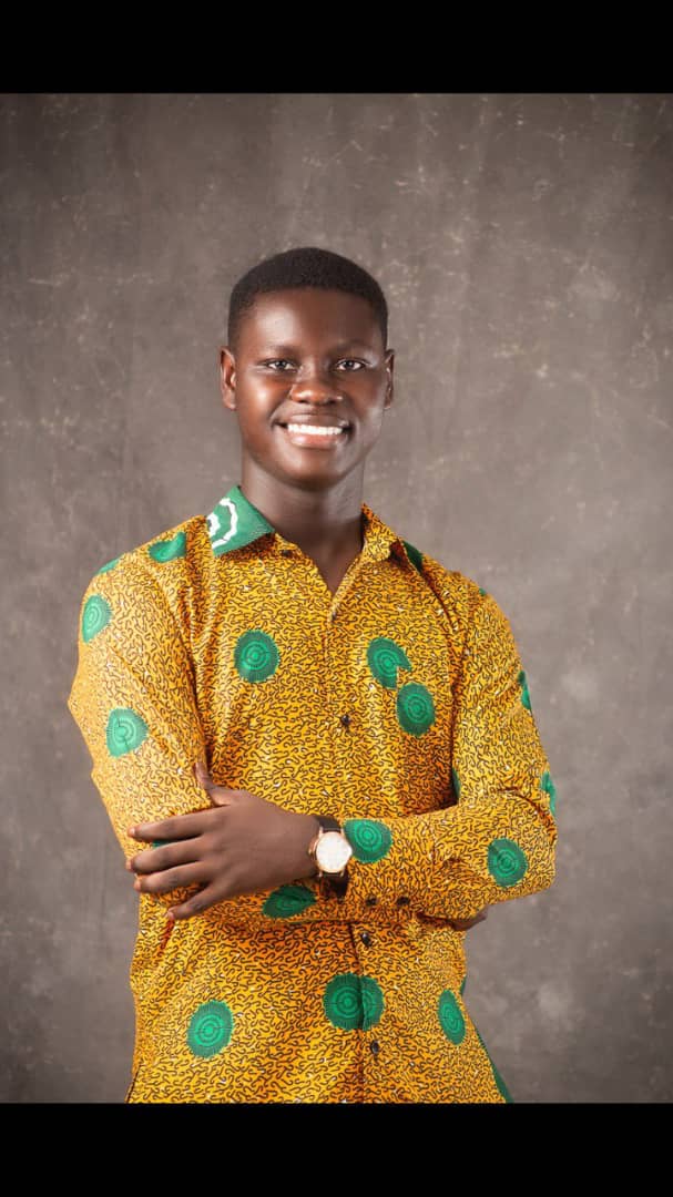 ElectoralFabess's tweet photo. 📌Just In
We have taken receipt of the withdrawal of 2 presidential aspirants on the brick of vetting.

Master Derrick Amponsah and Master Francis have served the commission in writing.

Currently, only 2 aspirants are in the race to take respective turns at the vetting session. https://t.co/av0M2jhFev