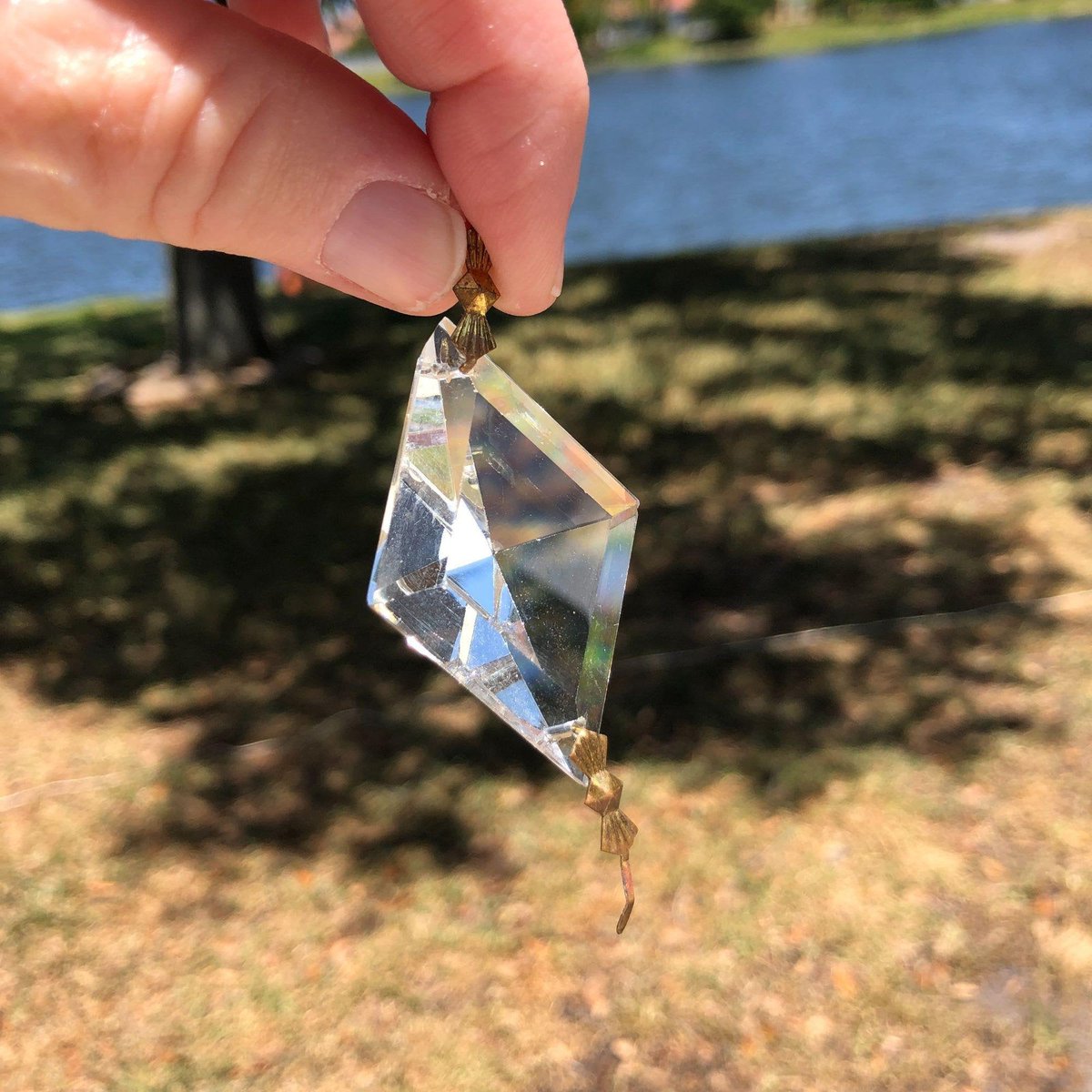 Vintage Diamond Chandelier Crystals Clear 50mm Gold Connectors, Lighting Supply, Lamp Hardware, Christmas Tree Decoration, Sun Catcher #etsyshop #livegreenbuyvintage
➤ etsy.me/3c26PwG