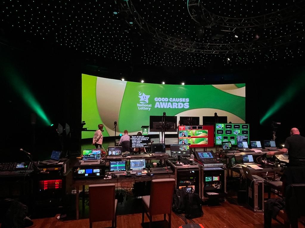 carolinakeegan1's tweet photo. we are live the @RoundRoomDublin for the virtual National Lottery #GoodCausesAwards . Some behind the scene shots for the set up of todays event.
#eventprofs #Virtualevents #Creatingexperiences #Awards https://t.co/1jWfspvDHj