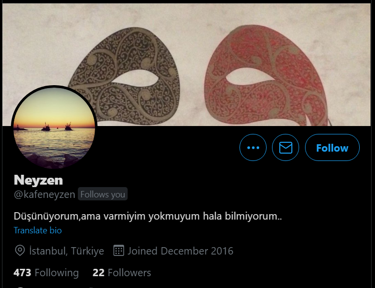 edipyuksel's tweet photo. Rastgele bir profil...
"Düşünüyorum; ama var mıyım, yok muyum bilmiyorum." 😀
Yukarıdaki ifadeyi sosyo-politiko-ekonomik bağlamda söylemişse çok hoş.
Yukarıdaki ifadeyi felsefi-ontolojik bağlamda söylemişse çok boş.
NOT: Zavallı virgülü ezmiş, boğmuş.☹️
#ediPro
@kafeneyzen https://t.co/CBCKpVcnLf