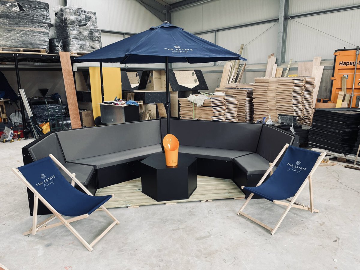 Proudly introducing the all-new bespoke hexagon 😍

Our infrastructure and space allows everyone to have fun within their bubble of 6, without the need to be penned with barriers 🥰