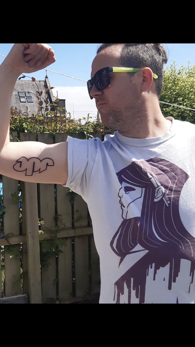 Got an <a href="/aplasticrose/">A Plastic Rose</a> tattoo cause yolo 🌹❤️