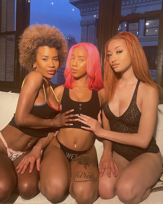 three da hard way! @TheToriPolar https://t.co/so8nA3mFvv<a class="tags" target="_blank" title="On Twitter" href="/?out=eyJ0eXAiOiJKV1QiLCJhbGciOiJIUzUxMiJ9.eyJpYXQiOjE3MjA4MDc0NzIsImlzcyI6InR3cG9ybnN0YXJzLmNvbSIsIm5iZiI6MTcyMDgwNzQ3MiwiZXhwIjoxNzUyMzQzNDcyLCJyZWRpcmVjdF91cmwiOiJodHRwczovL3R3aXR0ZXIuY29tL1RoZVRvcmlQb2xhciJ9.94nTvqXZUBln6OFcZzEygLbCnBY0TYmd1A_ns3yx53zCaRhcvAHMM-B9sX6SJEgXctvjV82VkJPF_9PRQHnhNw">@TheToriPolar</a><a href="/tag/mvsales"class="tags"><span>#mvsales</span></a>