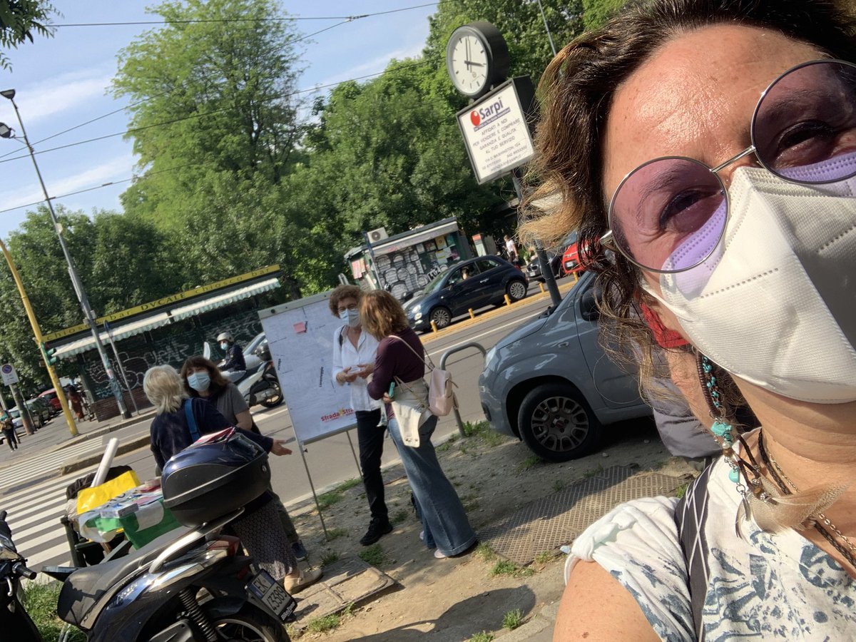 silvi_72's tweet photo. Che bello ritornare sul territorio, parlare, confrontarsi e ascoltare il cittadino e le sue idee!! bella iniziativa #federazionepdmilanometropolitana #stradaxstrada con @AriannaCensi, @lucianadambra https://t.co/gDVOb1jYVF