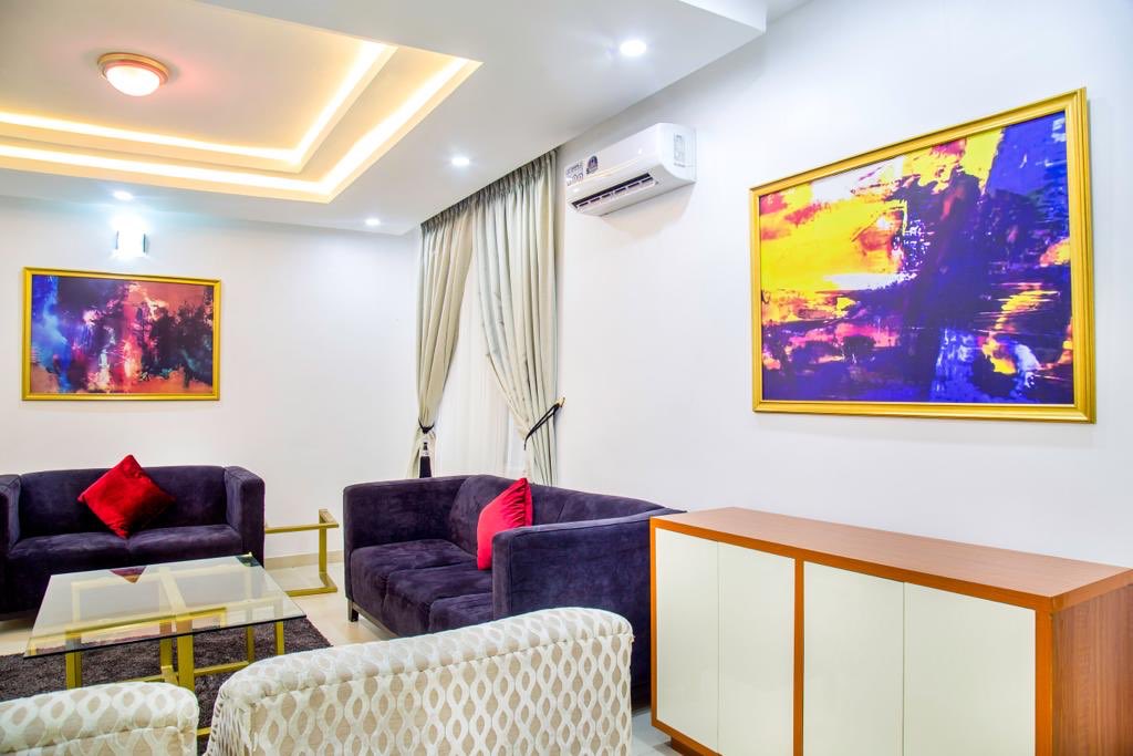 Gidihotel_Apt's tweet image. PhotoDump Alert! This is that image that you want to save for future purposes so you can easily remember that GidiHotel Apartment is where you want to spend your weekend. 

#Lekkiapartments #Shortletslagos #Discoverlagos #hotelapartment  #lakowe #hospitality #ekoatlanticcity