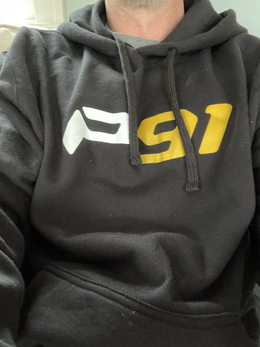 KD_IceBerg's tweet image. Got my #P91 swag from @MSavvy91 and his great foundation.  #concussionresearch