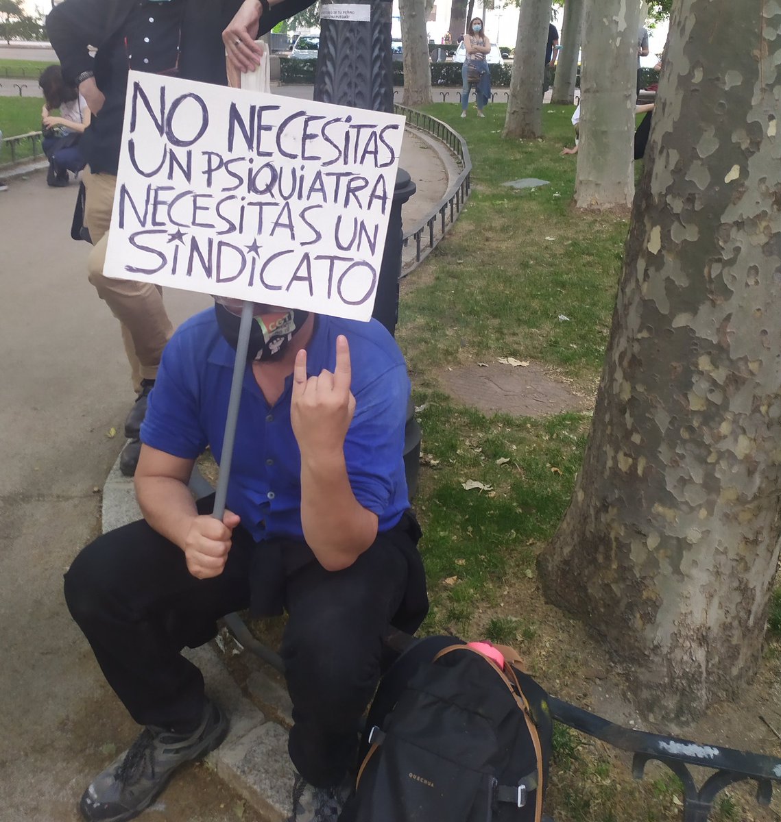 No necesitas un psiquiatra, necesitas un sindicato. #OrgulloLoco2021