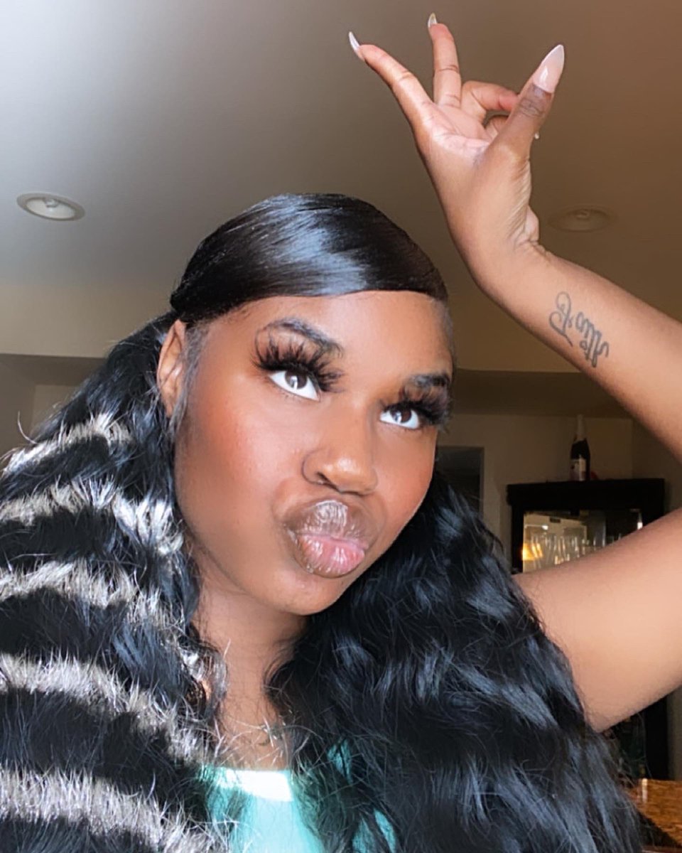 shopMLL's tweet photo. Babe Spotted In Our “Bratty” Lashes💗💗💗💗
Shop Our Lash Collection By Clicking The Link In Bio 🛍🛒
——————————————————-
https://t.co/fY08FB292I💗
——————————————————-

#shopsmallbusiness #lashes #25mmlashes #lashcollection #supportsmallbusiness #BlackOwnedBusiness https://t.co/6mG2r1qzNv