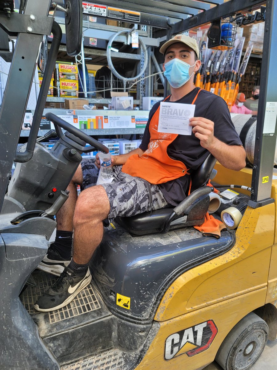 Mike Cardenas tweet media