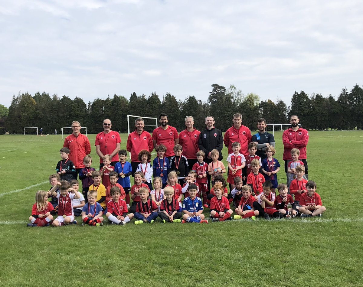 barriepickett's tweet photo. A bit of a stop start season but it didn’t effect these boys and girls enjoying their football this season and collecting their medals today

@twforesters https://t.co/hkXPnYK9Zb