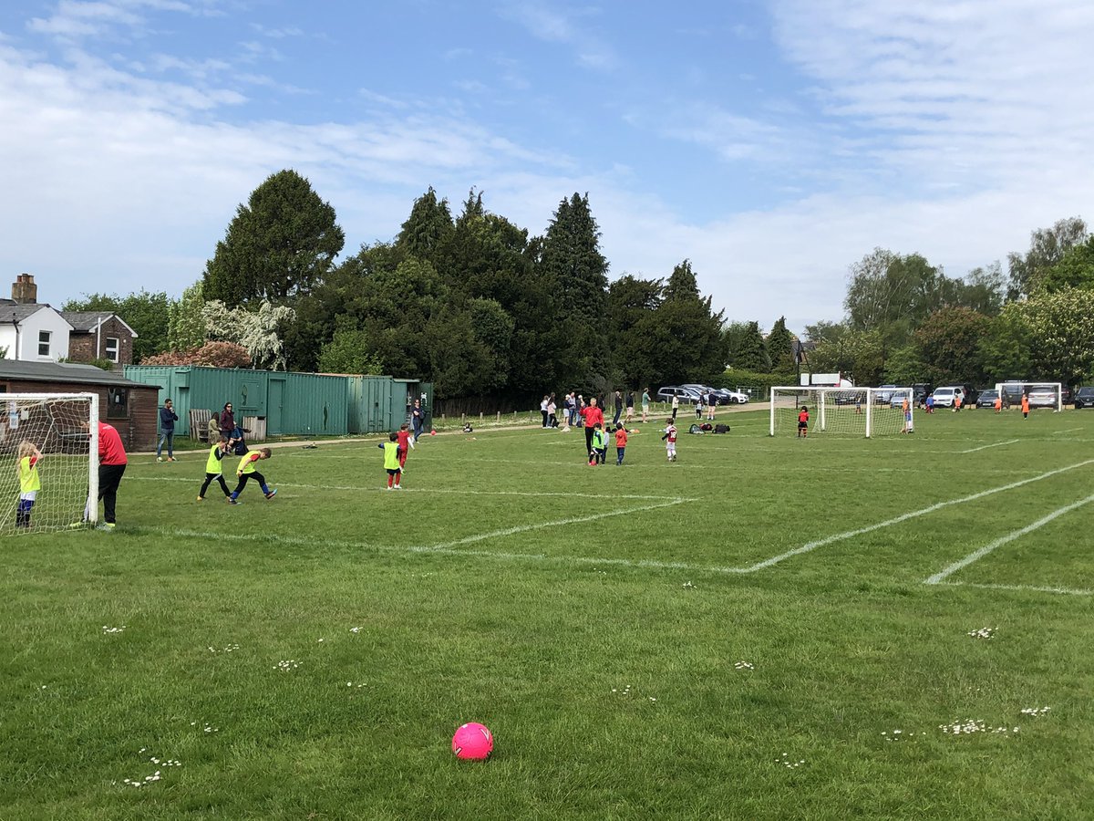 barriepickett's tweet photo. A bit of a stop start season but it didn’t effect these boys and girls enjoying their football this season and collecting their medals today

@twforesters https://t.co/hkXPnYK9Zb
