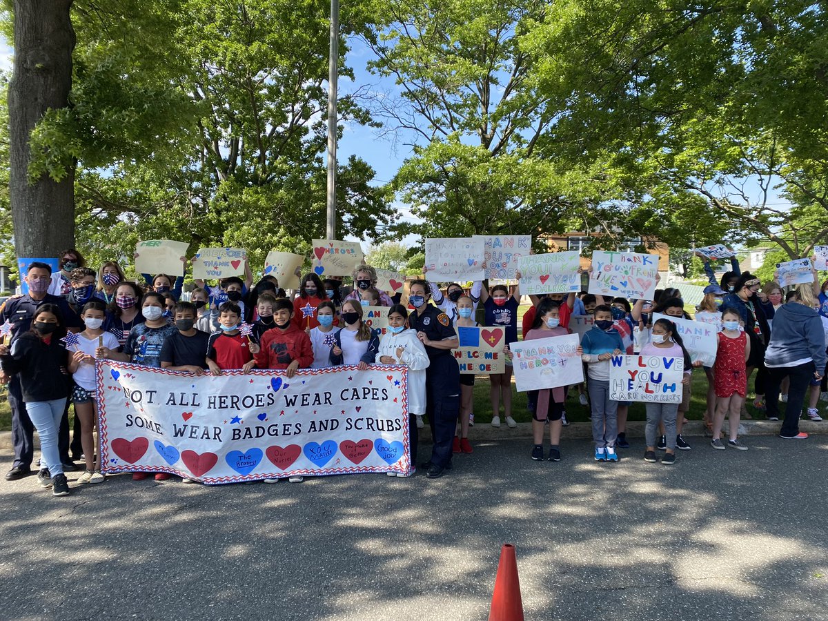 Ms. Christina Cinnamo tweet media