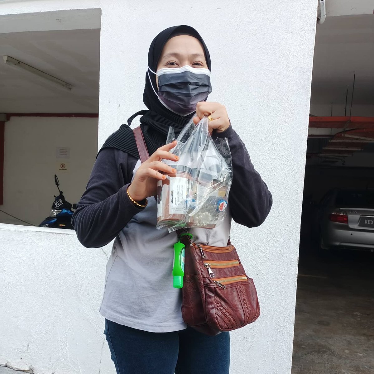 SueAtiey tweet media