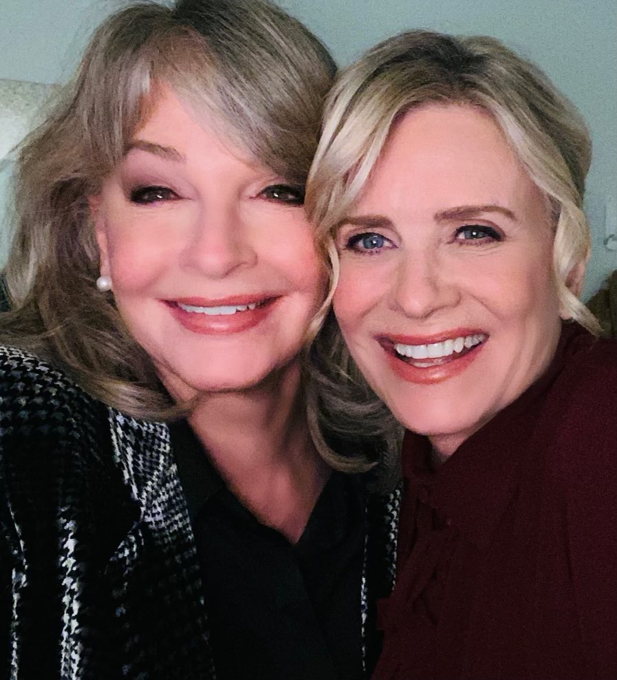 Such a fun day when you're spending it with pals!! #days @marybeth_evans1  @MrRobertScott @nbcdays, image size:897x988