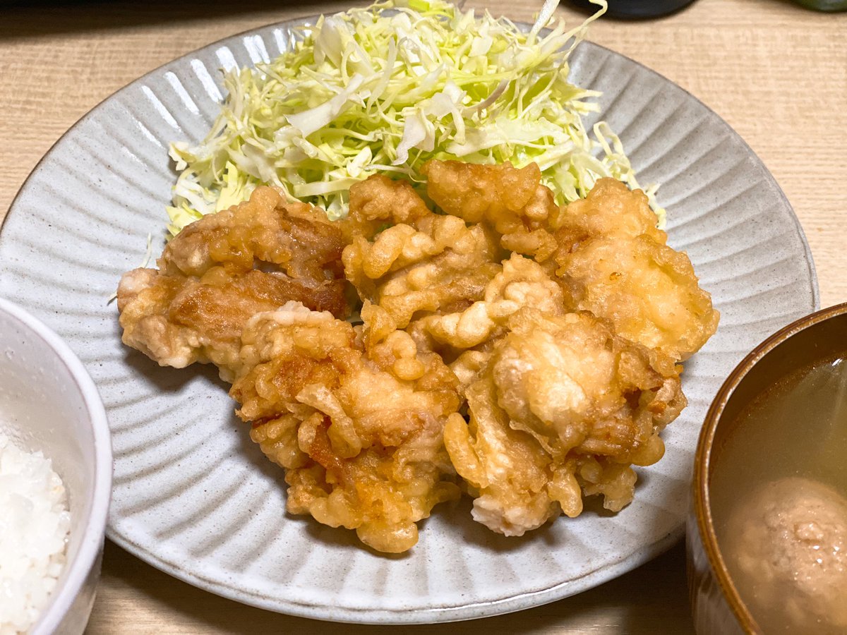 cook_mio's tweet photo. ＊とり天
＊肉団子スープ

とり天とポン酢の組み合わせが好きすぎる、、ご飯おかわりした🤤

#おうちごはん #料理好きな人と繋がりたい https://t.co/aCUincyevg