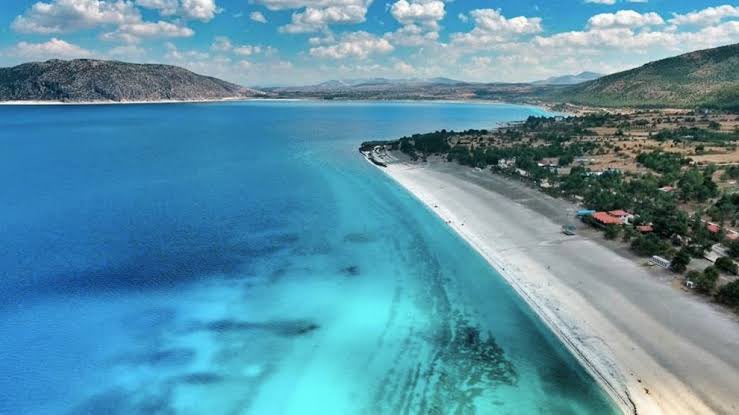 Kbrk9's tweet photo. Ülkenin içinden geçtiniz, çok yazık 
#Saldayadokunma https://t.co/syx1Ai3b0F