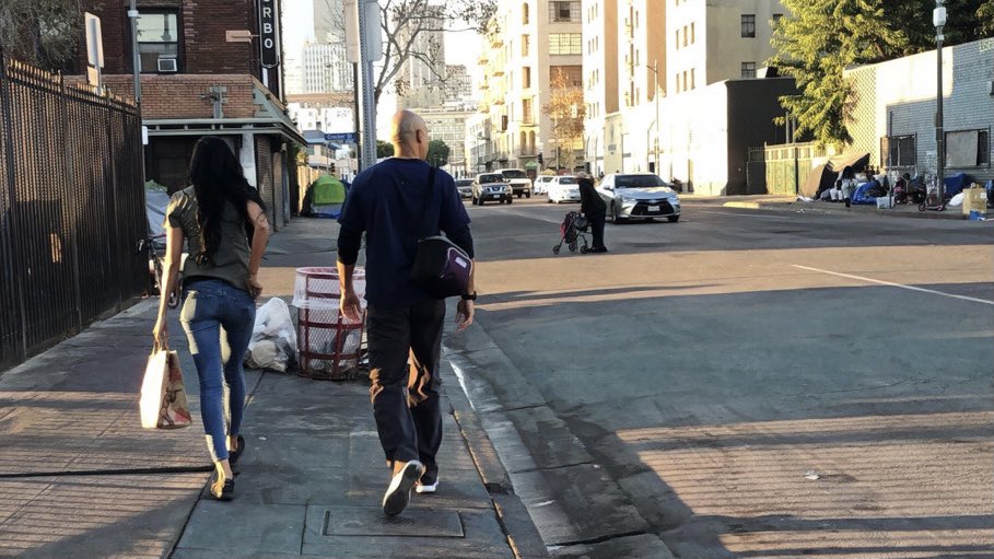 TheStreetVet's tweet image. One step at a time. 👟🐶
#nojudgement #justhelp