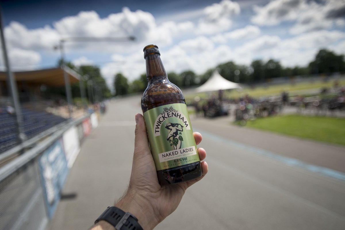 stephenaslin's tweet image. Twickenham CC ⁦@TwickCC⁩ Open Season Track Event ⁦@HerneHillVel⁩ on Saturday 5 June at 14:00hrs. Each podium gets a bottle of ⁦@TwickenhamAles⁩. The race for beer is on.
⁦@LeColUK⁩ ⁦@GiantTwickenham⁩ ⁦@NuunSigmaSports⁩