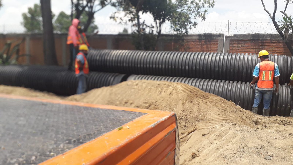 Fasego_SAdeCV's tweet photo. #FASEGO entregas en #Puebla #Oaxaca #Tlaxcala
cotizaciones ☎️222.367.01.20
#Drenaje #Pluvial #Sanitario #Carreteras #Puentes
#Aeropuertos #Estadios #Campo #Minería #Vivienda #Desechos #Rellenos #hogar #obra #ingenieria #tuberia #tubo #agua https://t.co/8l95Mq1tAA