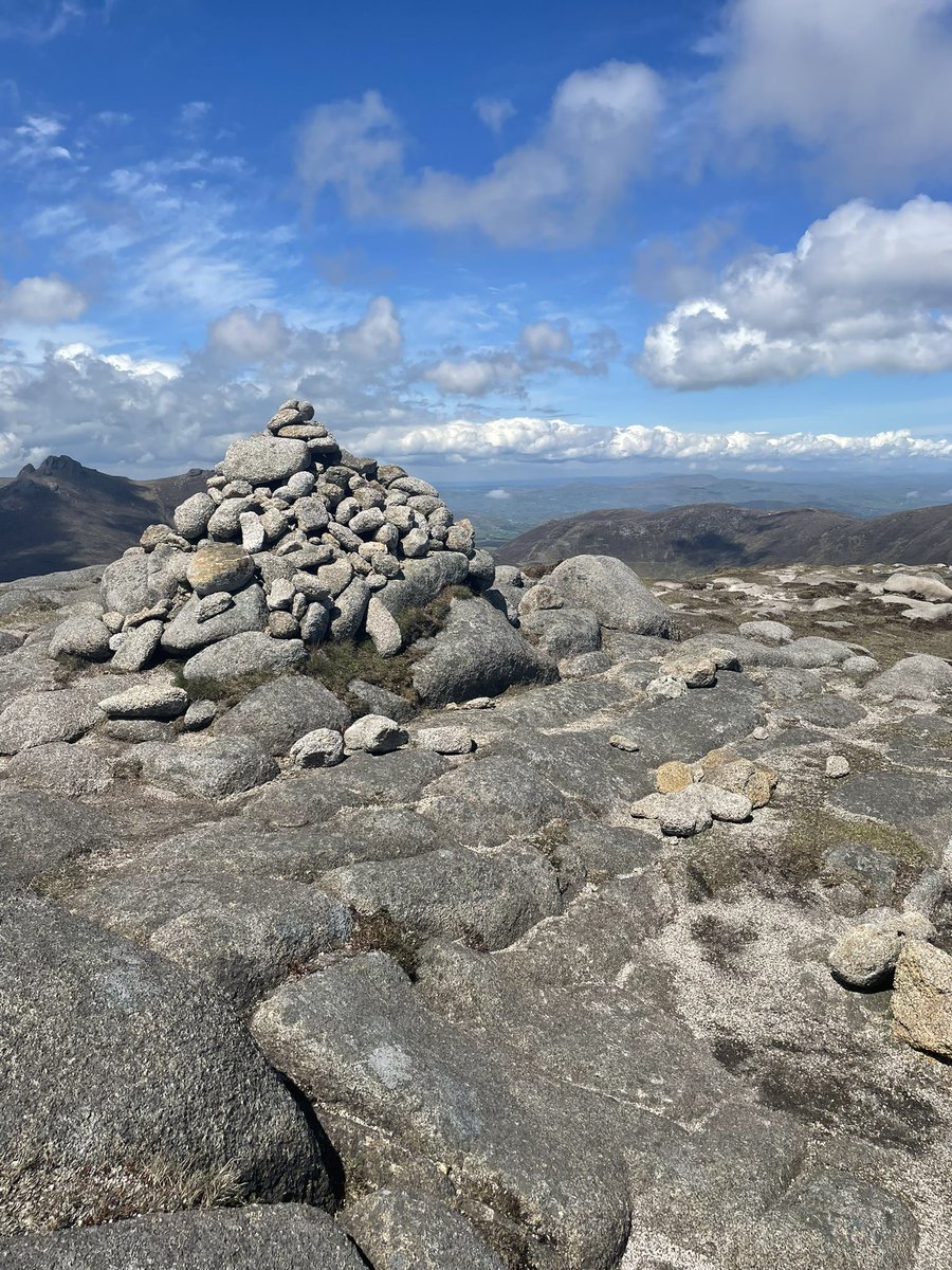 DianeForsytheNI's tweet photo. There is no place like homeπβοΈ@visitmourne @Mournelive #mourne #mournemountains #bencrom #slievelamagan https://t.co/YuYj7uvF5I
